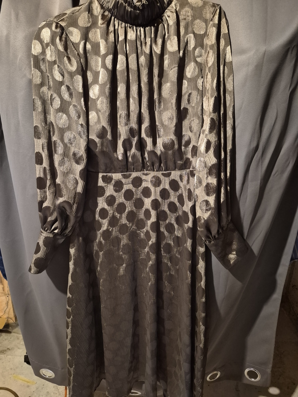 Calvin Klein Olive Green Size 2 Polka Dot Long-Sleeve Midi Dress